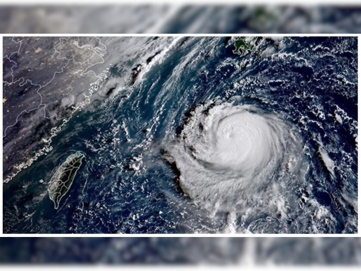 Strongest Global Storm: चीन-जापानसाठी धोक्याची घंटा, येथे 160 किमी प्रति ताशी वेगाने जबरदस्त मोठे वादळ title=
