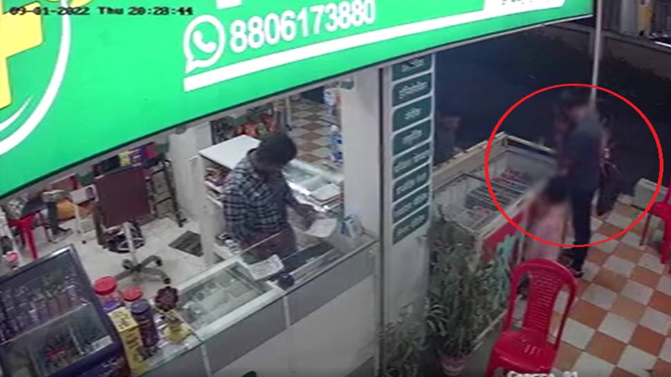 दुर्दैवी! आईस्क्रीम खाण्यासाठी गेलेल्या चिमुकलीचा विजेच्या धक्क्याने मृत्यू;घटना CCTV मध्ये कैद