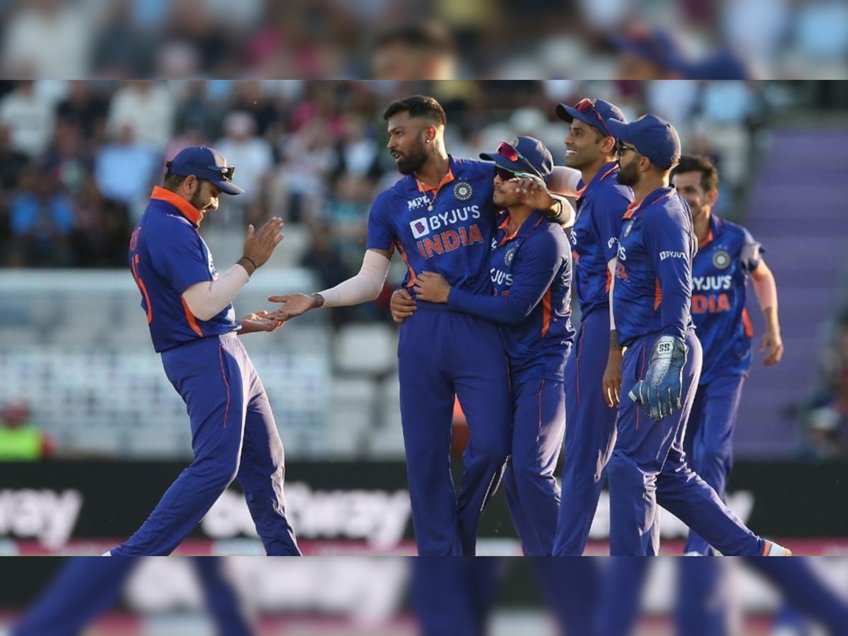 Team India: T20 वर्ल्ड कपमध्ये या घातक ऑलराउंडरचे पुनरागमन? Asia Cupमधून पडला होता बाहेर title=