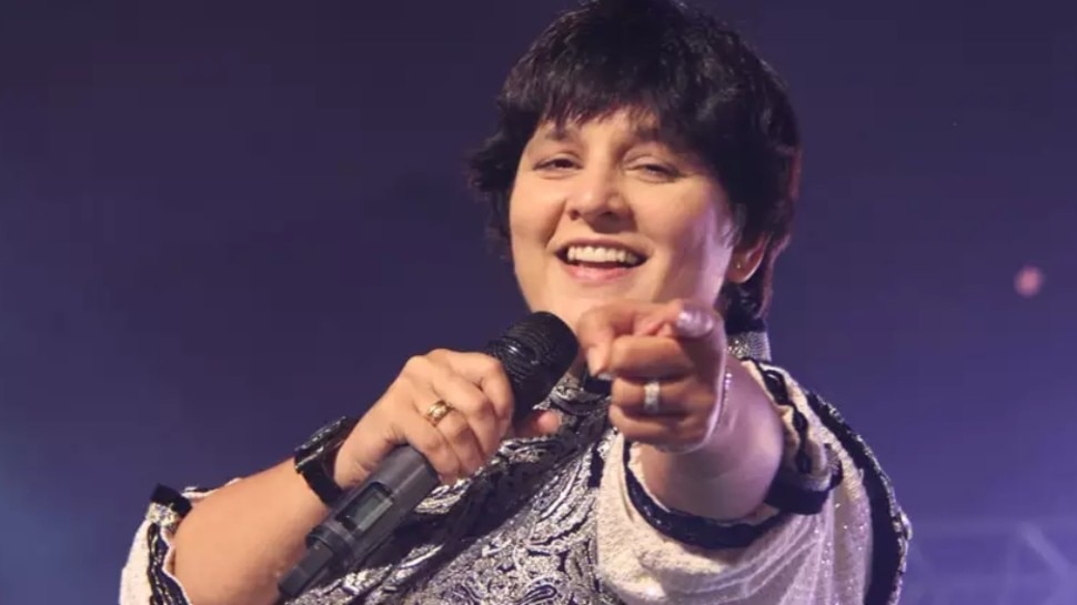 Falguni Pathak Navratri Song Release Vasaladi