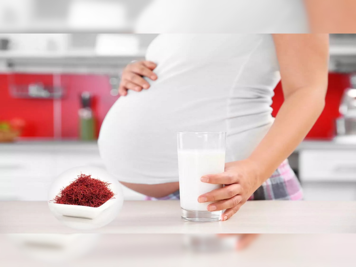 गर्भवती असताना अपत्य गोरं होण्यासाठी तुम्ही घेता Saffron Milk? मग वाचा तज्ज्ञ काय म्हणतायेत title=