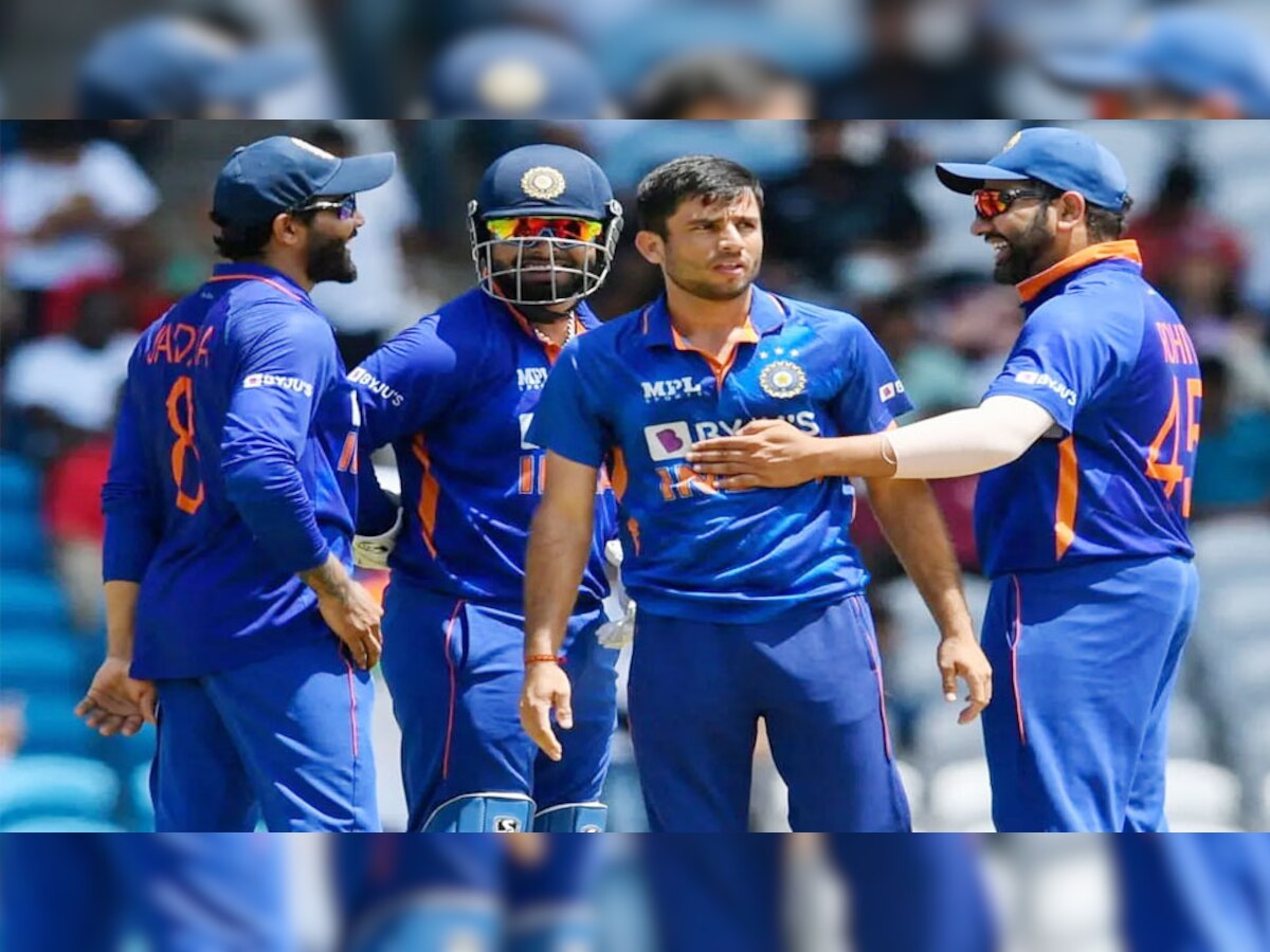 IND vs AUS : टीम इंडियाच्या या क्रिकेटरला कोरोनाची लागण title=