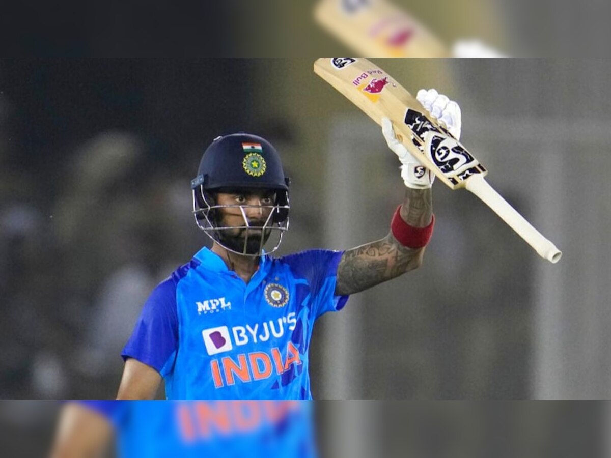 KL Rahul: केएल राहुलची एक खेळी बड्या दिग्गजांना पडली भारी, हरलेल्या सामन्यातही केला हा खास विक्रम title=