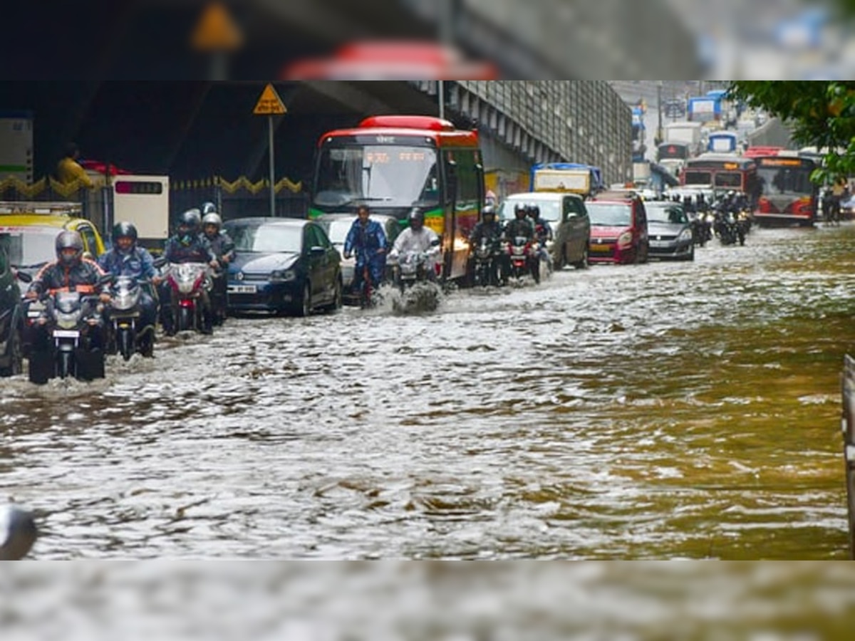 September Rain: का पडतोय धो-धो पाऊस? यंदा हिवाळ्यातही पडणार पाऊस? वाचा कारण title=