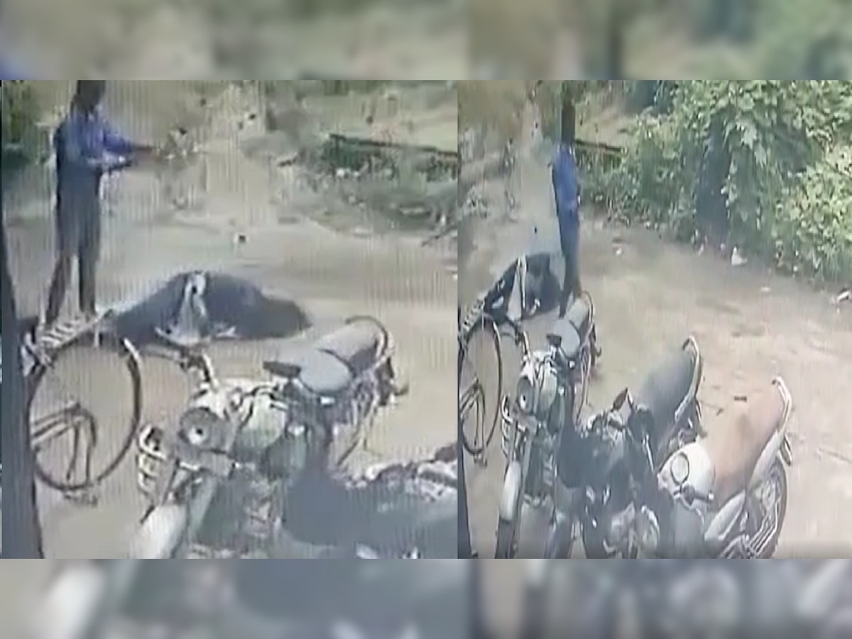 ती रस्त्यावरुन चालत होती, त्याने मागून येऊन गोळी घातली... धक्कादायक घटना CCTV त कैद title=