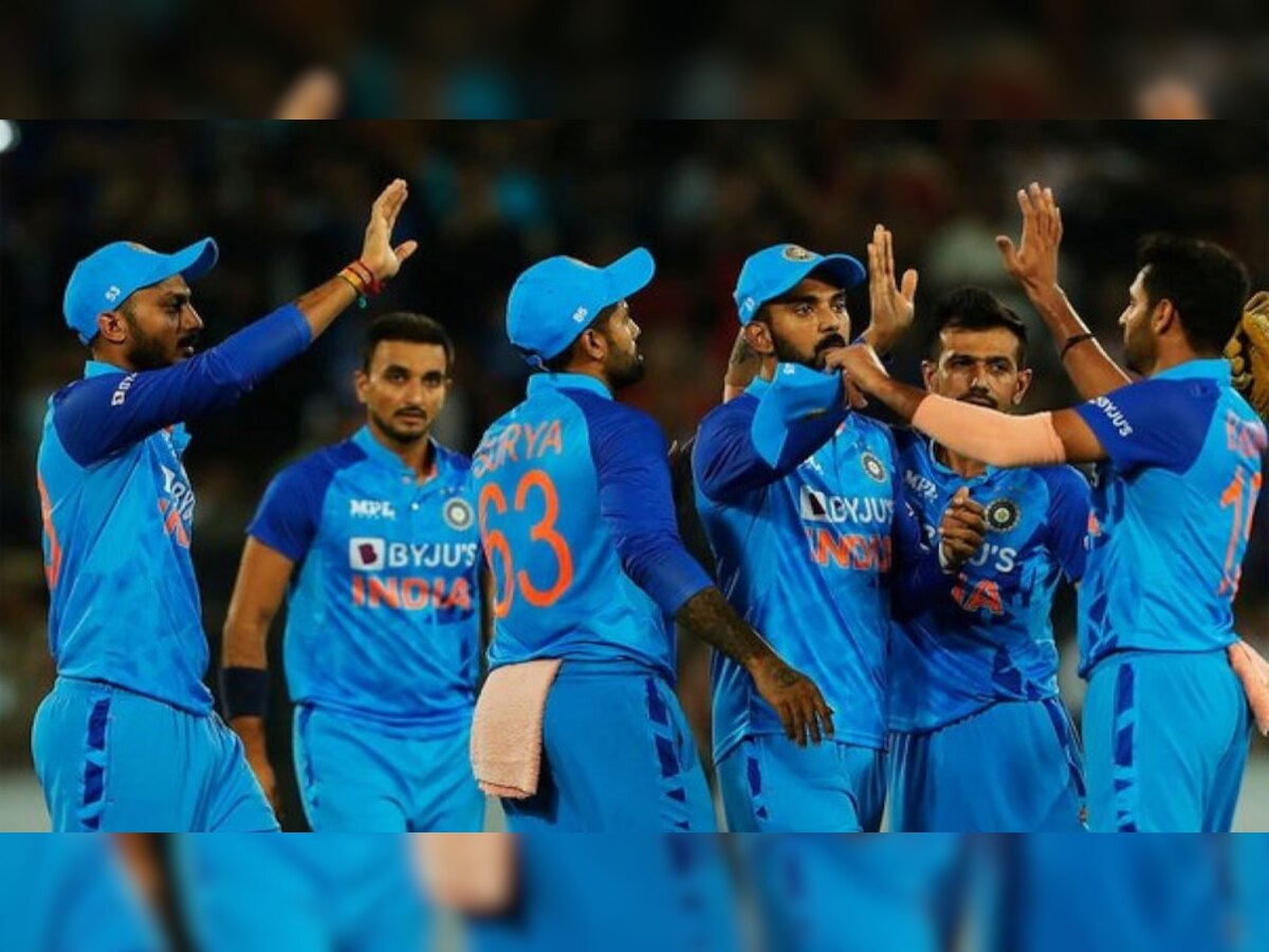  Team India : टीम इंडियात या घातक गोलंदाजाची एन्ट्री होणार, टी 20 वर्ल्ड कपसाठी मोठा दावेदार title=