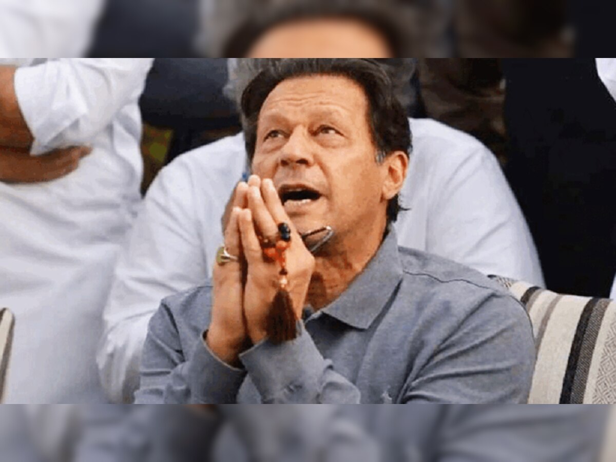 Imran khan विरोधात वॉरंट जारी, कधीही होऊ शकते अटक title=