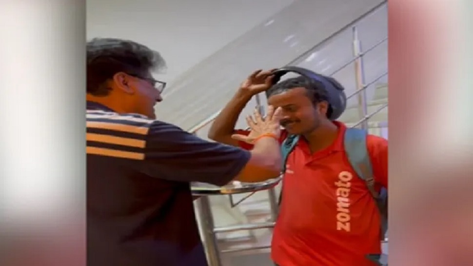 zomato delivery boy got special respect from customer for late food