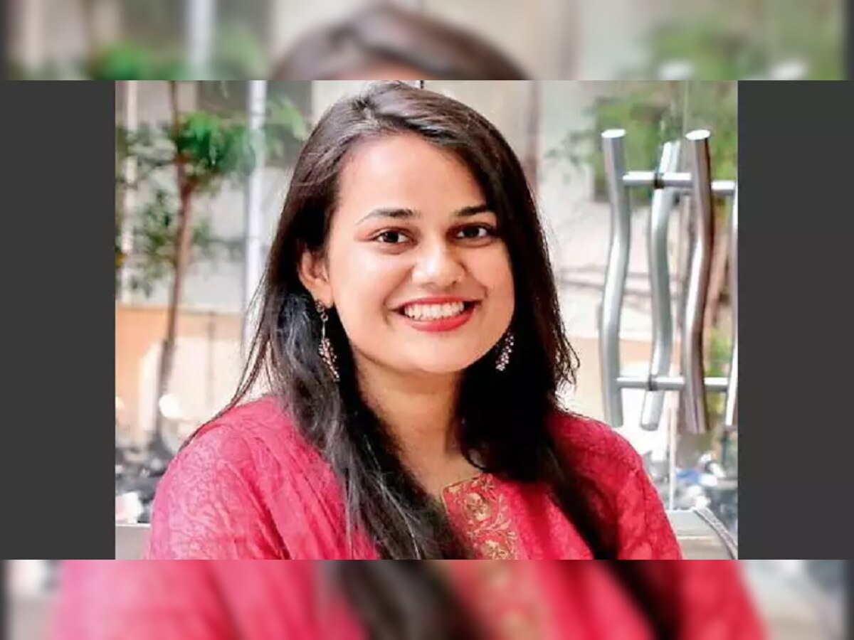 IAS Tina Dabi पेक्षा अधिक सुंदर आहे तिची बॅचमेट; पाहा जबरदस्त फोटो  title=