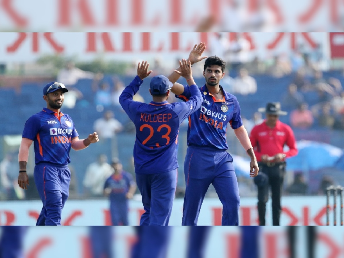 IND vs SA ODI: मालिका विजयानंतर कर्णधार शिखर धवनची प्रतिक्रिया; म्हणाला, "पहिल्या सामन्यात..." title=