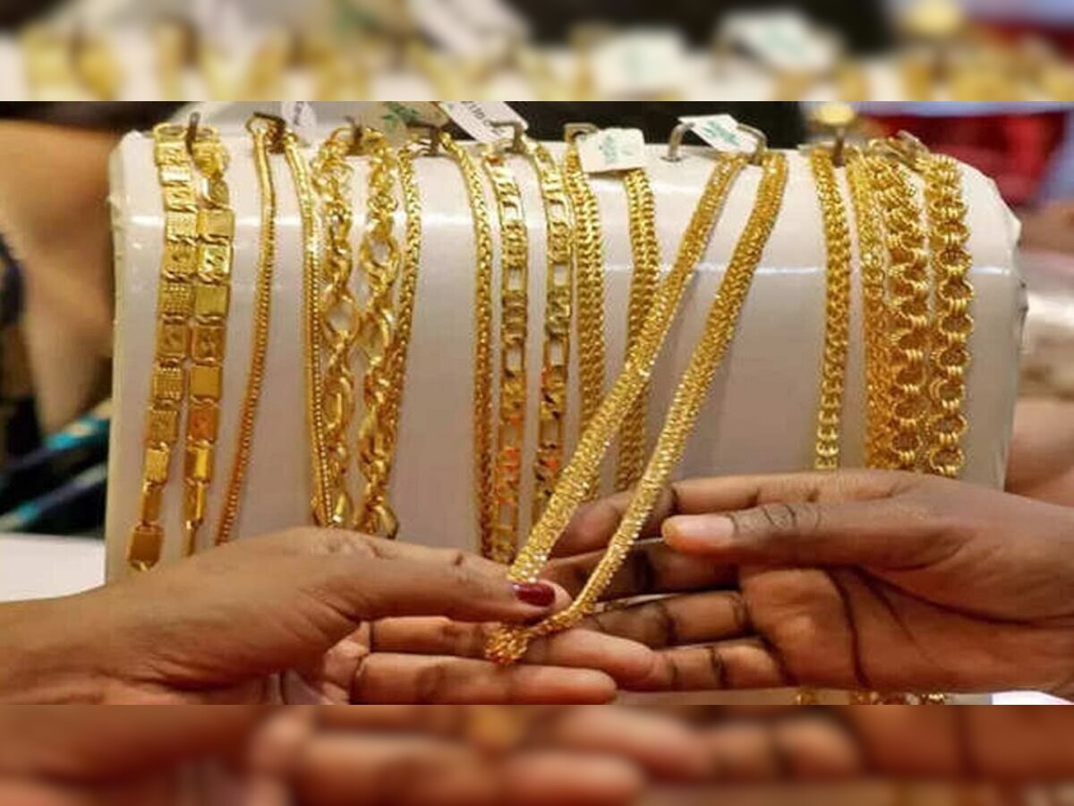 Gold Sell Record: सोन्याचा भाव वाढूनही खरेदी जोरात, जाणून घ्या आजचे दर  title=