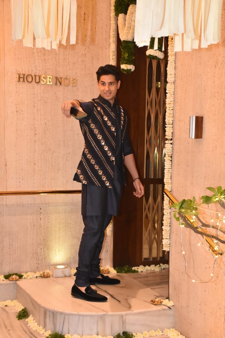 Manish Malhotra Diwali Party