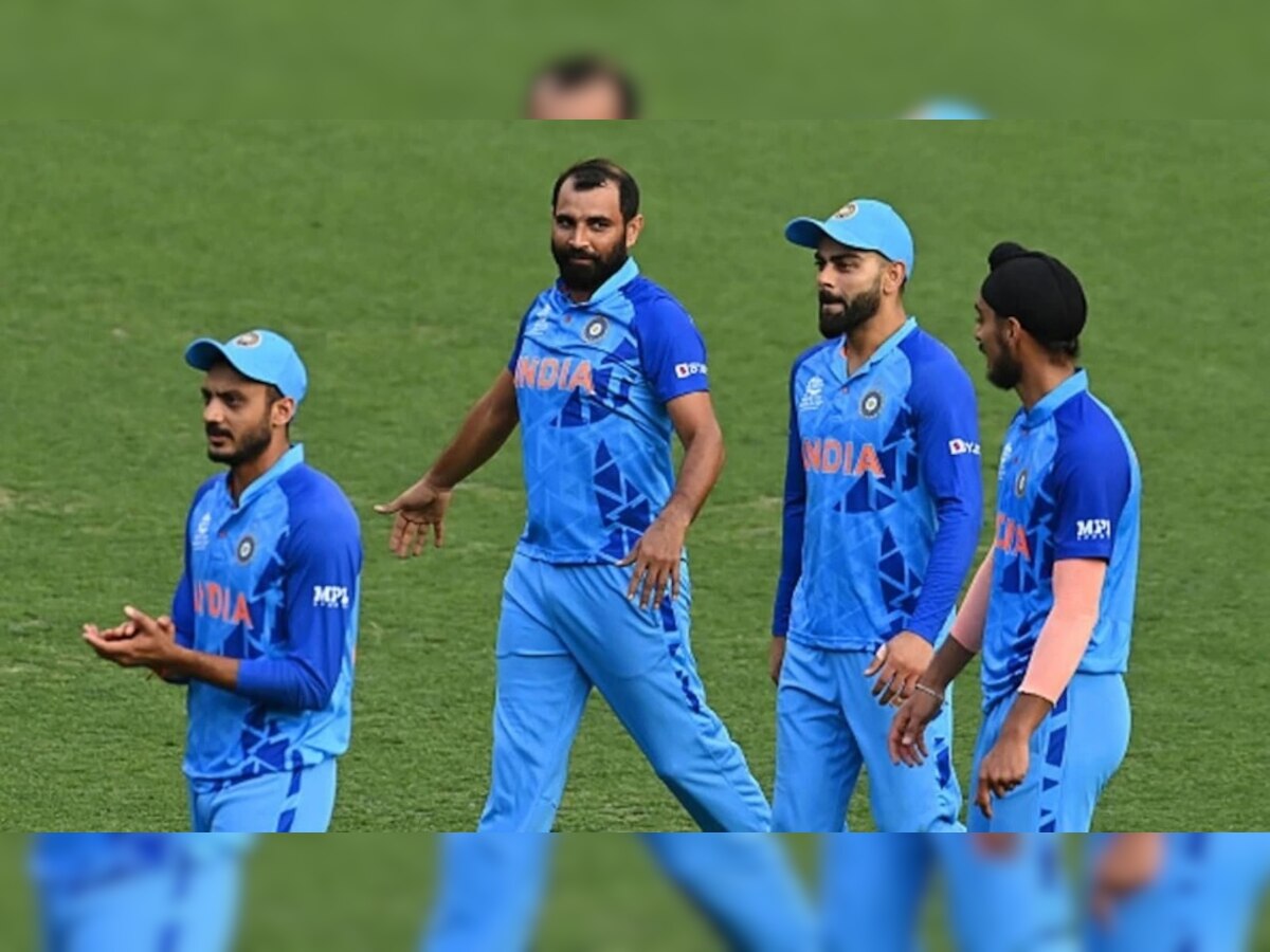 IND vs PAK : टीम इंडियाचा ‘हा’ तगडा खेळाडू पाकिस्तानविरुद्ध खेळणार नाही, माजी खेळाडूचे धक्कादायक विधान title=