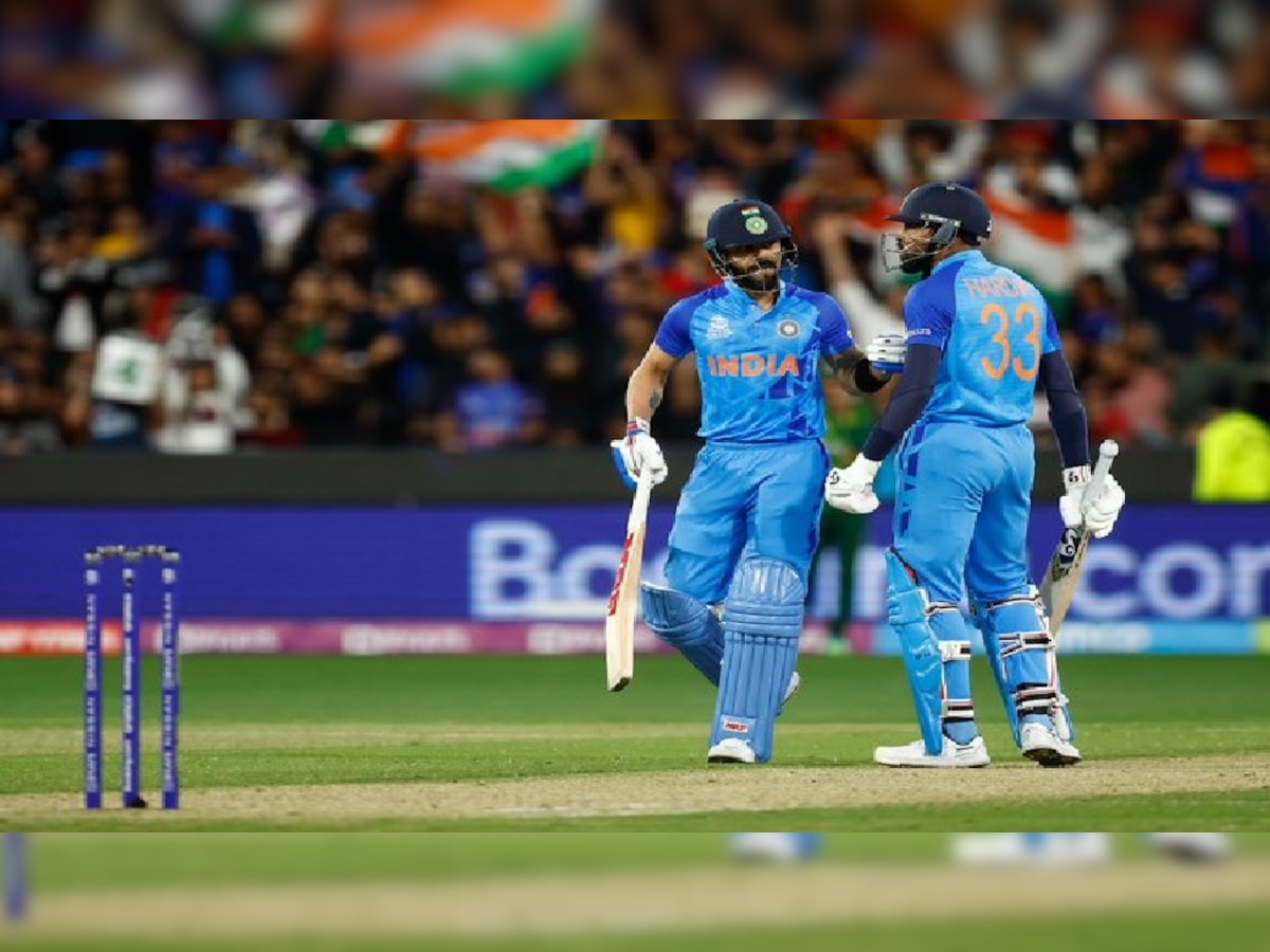 India vs Pakistan: "हार्दिक मला बोलला, फक्त..."  विराट कोहलीनं सांगितलं शेवटच्या षटकातील प्लानिंग title=