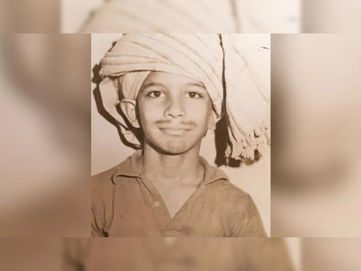  Guess Who: फोटोत असलेल्या 'या' अभिनेत्याला ओळखलंत का? title=