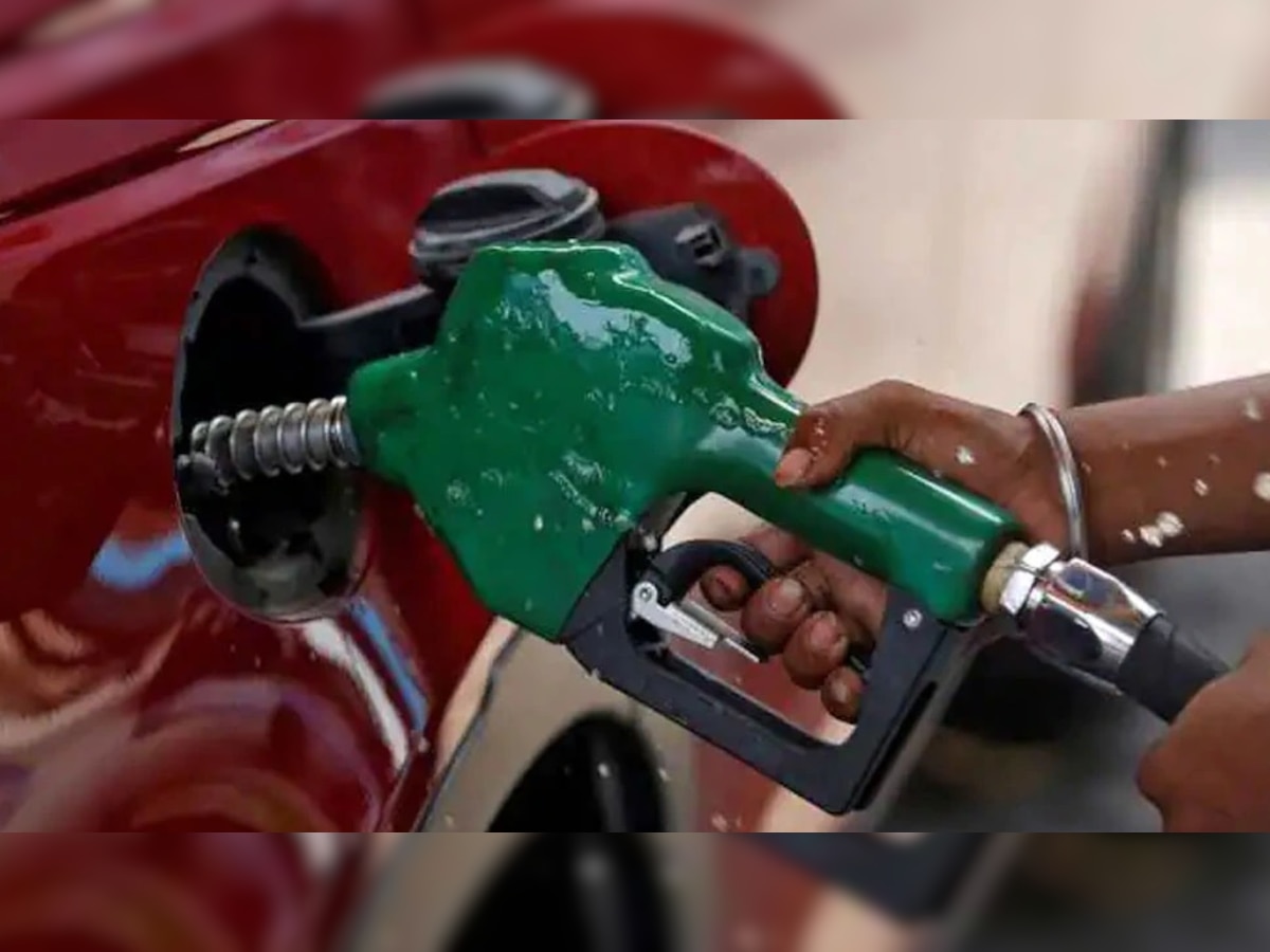 Petrol-Diesel Rate : कच्च्या तेलाच्या दरात मोठी वाढ, पाहा महाराष्ट्रातील पेट्रोल, डिझेल महागले की स्वस्त झाले?  title=