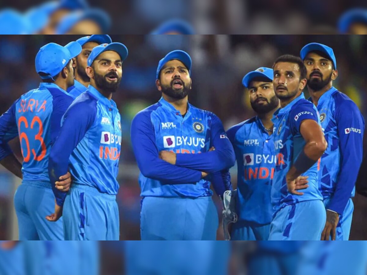 T20 World Cup: टीम इंडियावर होणार कारवाई ? T20 विश्वचषक 2022 दरम्यान सुरु झाला हा वाद   title=