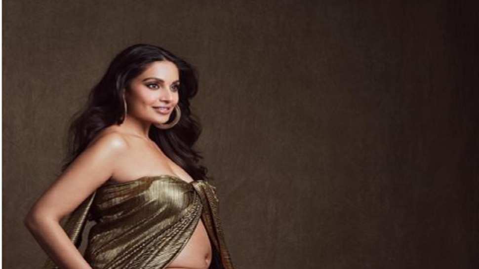 Viral Trending Sensational Bipasha Basu Maternity Photoshoot Goes Viral 