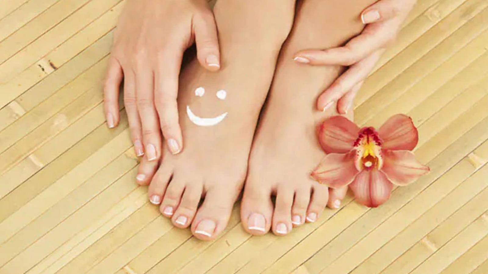 foot fingers astrology, foot fingers astrology for male, foot fingers astrology for female, gap between foot fingers astrology, foot shape astrology, second finger longer than toe marriage, female foot fingers astrology, most attractive foot type, different types of feet meaning, toe personality test