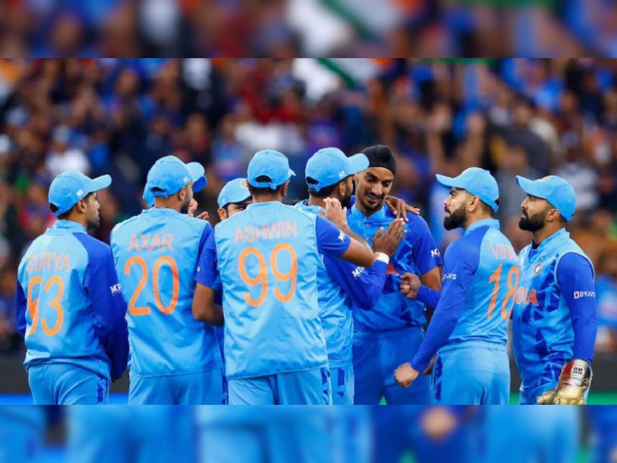 T20 WC Semifinal Dates: असं असेल सेमीफायनलचं गणित, पाहा टीम इंडिया कोणत्या संघाला भिडणार? title=