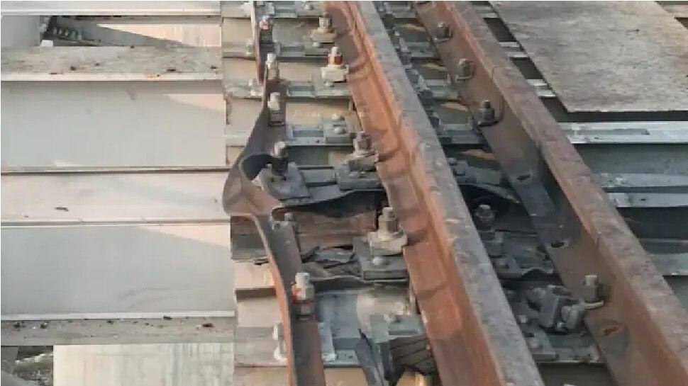 उदयपूर-अहमदाबाद रेल्वे ट्रॅकवर मोठा स्फोट; पंतप्रधानांनी 13 दिवसांपूर्वीच केली होती सुरुवात