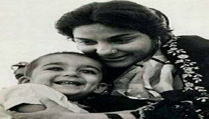 childrens day 2022 rare childhood pics of bollywood actors viral on Social media nmp