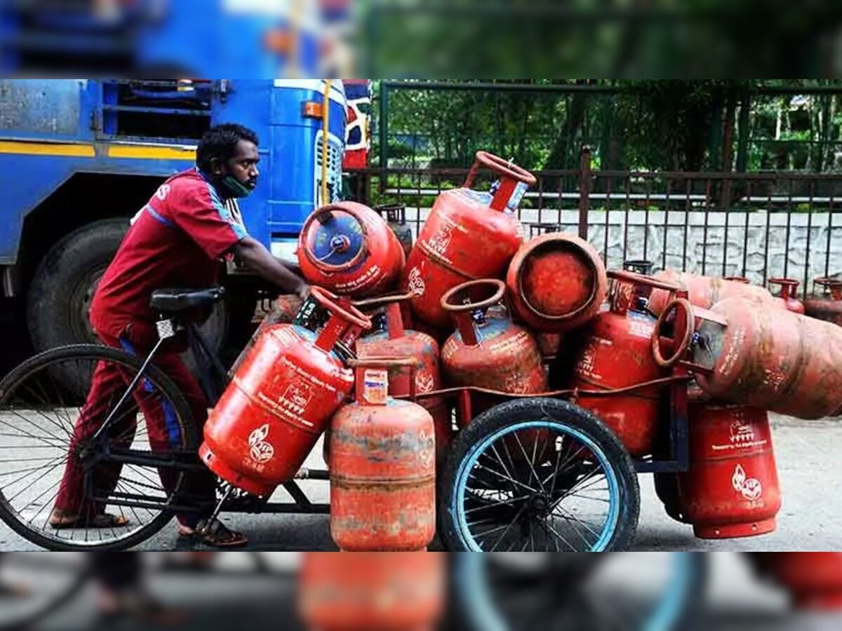 LPG स‍िलिंडरसंदर्भातील नियमांमध्ये मोठा बदल; ग्राहकांना मिळणार थेट फायदा  title=