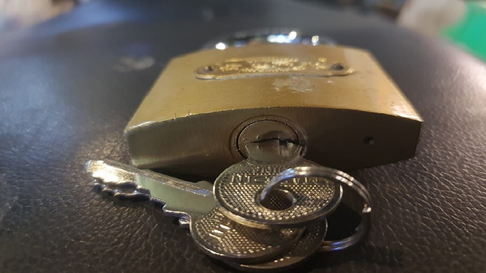 knowledge news why do padlocks have pinhole know reason behind it