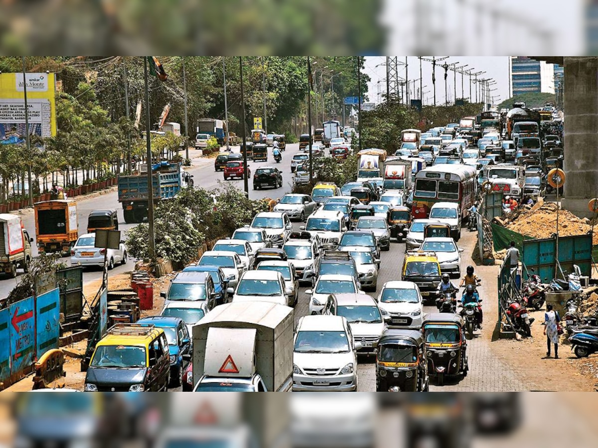 Thane Kopri Bridge : ठाणे कोपरी पूल येथे टाकण्यात येणाऱ्या गर्डर मुळे ठाणे शहरातील वाहतूक ठप्प title=