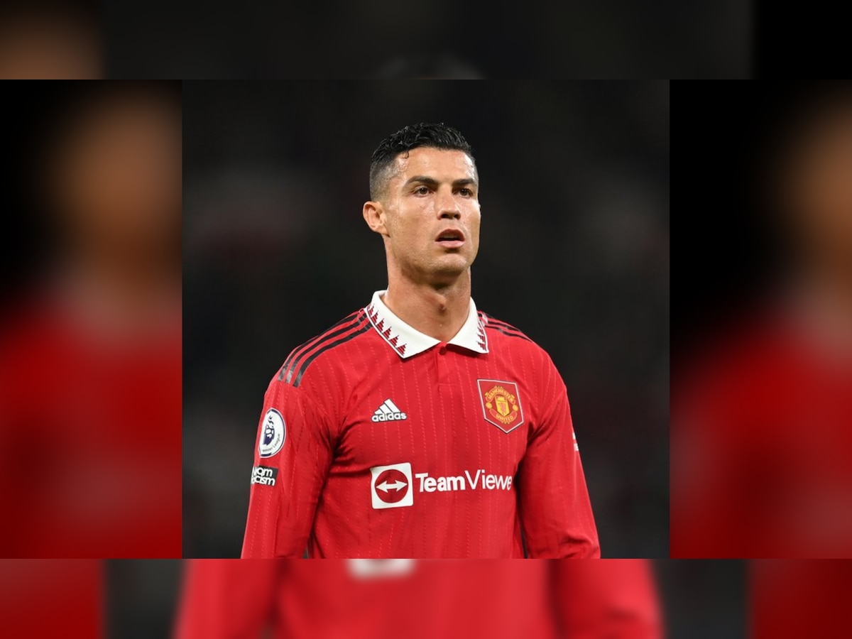 मोठी बातमी! ‘त्या’ वादानंतर Cristiano Ronaldo ची मॅंचेस्टर युनाटेडमधून हकालपट्टी? title=