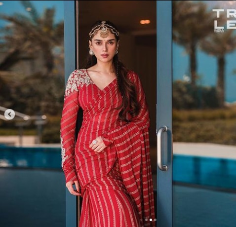 अभिनेत्री अदिती राव हैदरी (Aditi Rao Hydari )