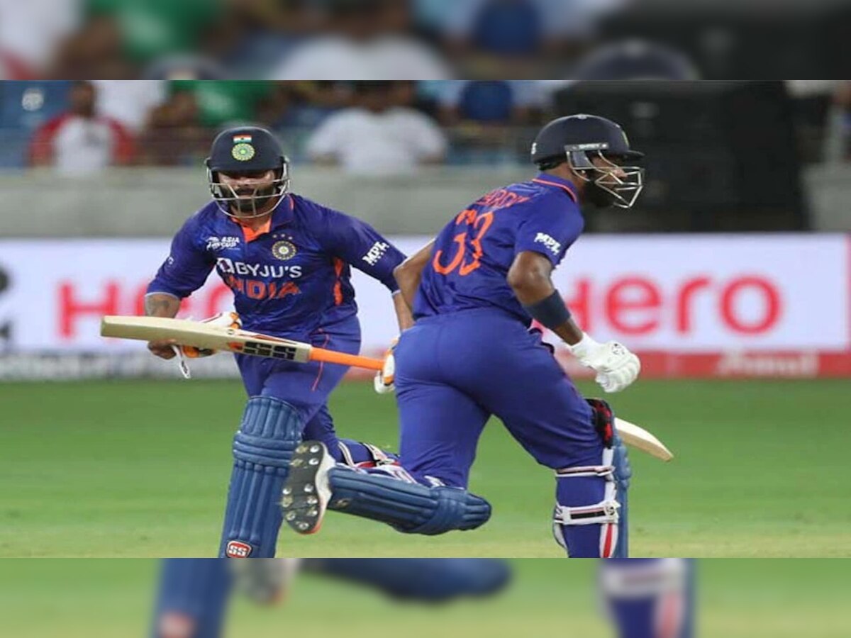 IND vs NZ : न्यूझीलंडविरुद्ध जडेजाच्या जागी आलेल्या खेळाडूची 'सुंदर' खेळी; 6 चेंडूंत केल्या 30 धावा! title=