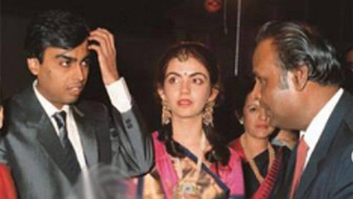 mukesh amabnis wife nita ambani unseen photos viral nmp 