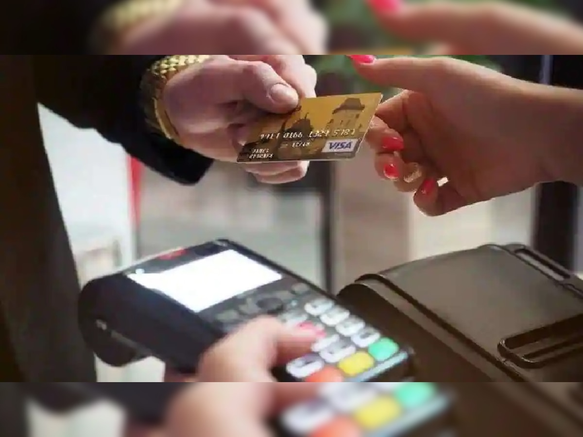 तुम्ही Wi-Fi Debit Card वापरता? ही काळजी घ्या अन्यथा पैसे गेलेच समजा title=