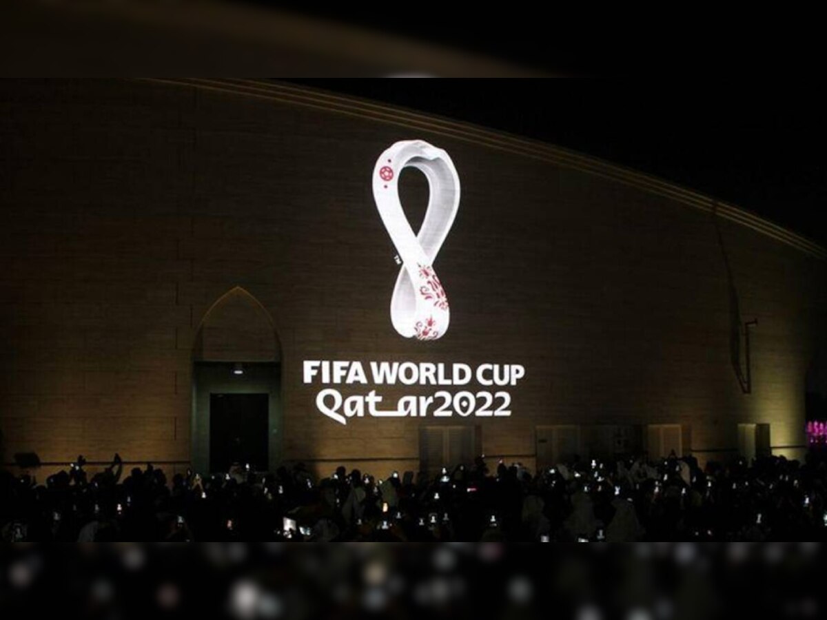 Video : FIFA वर्ल्ड कपचे आयोजन करणाऱ्या कतारची काळी बाजू उघड; शेकडो कामगारांचा मृत्यू झाल्याचे समोर title=