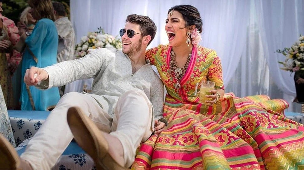 bollywood anniversary celebration nick jonas and priyanka chopra wedding album goes viral 