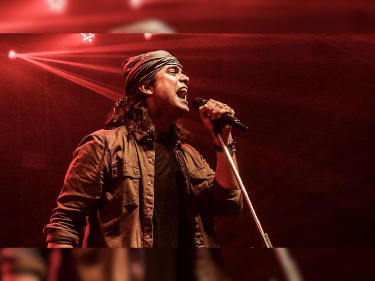 Jubin Nautiyal अपघतात गंभीर जखमी; गायक रुग्णालयात दाखल  title=