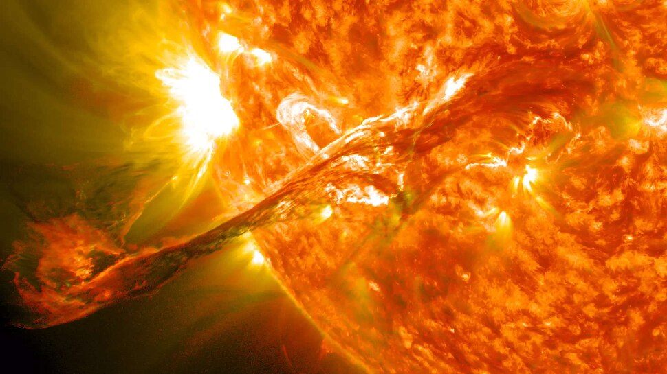 Huge Cracks In Sun Giant Craters Many Places Impact Visible earth