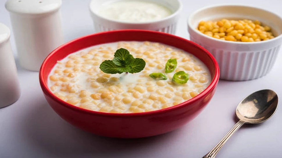 types of raita, raita recipe, kheera raita, dhaba style raita, punjabi raita, how to cut cucumber for raita