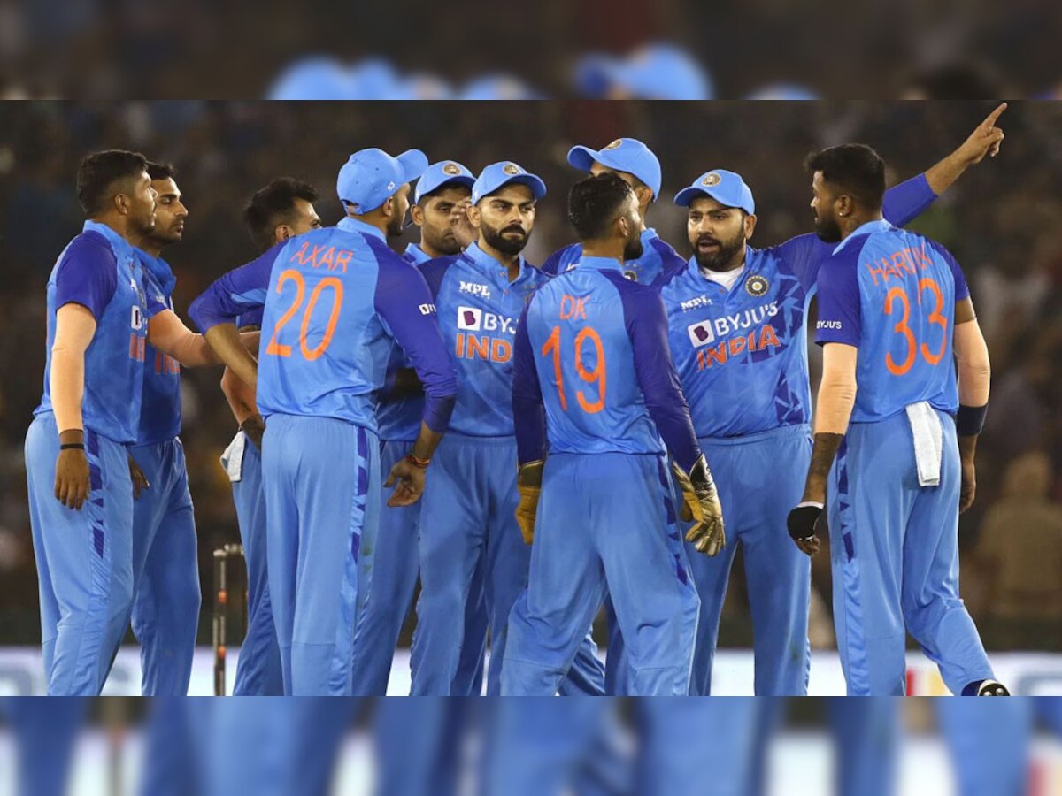 Team India: विश्वचषकपूर्वी टीम इंडियाला मोठा झटका, आतापर्यंत 6 दि्ग्गज मॅच विनर्स दुखापतीमुळे बाहेर title=