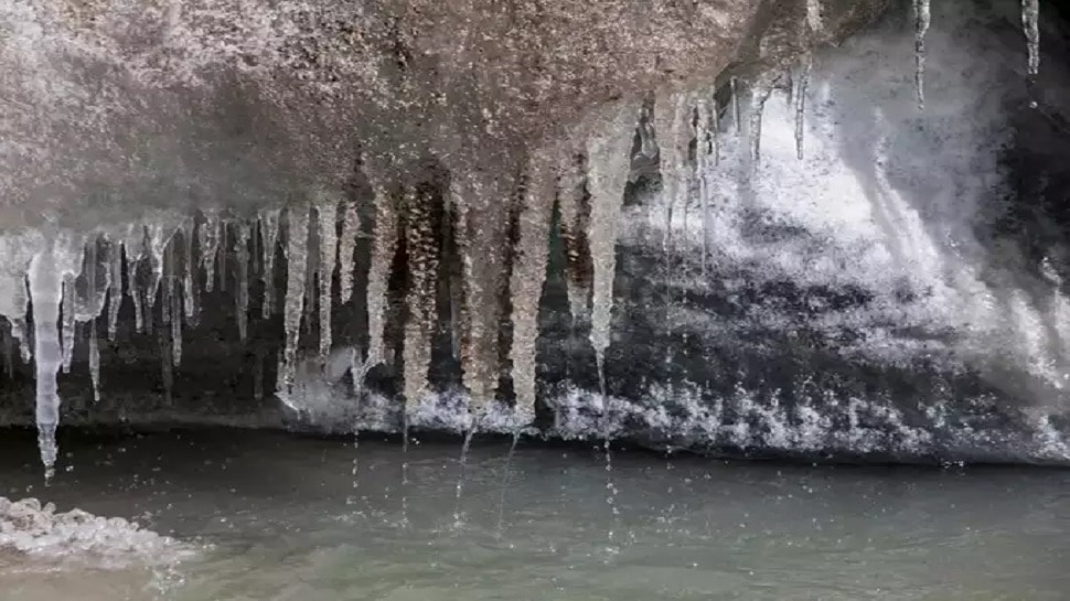 Hindu Yogi Raeched Uttarakhand Gangotri For Meditation 