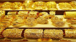 Gold Silver Price : सोने पे सुहागा! ऐन लग्नघाईत सोनं-चांदीचे दर स्वस्त की महाग? वाचा आजचे नवे दर  