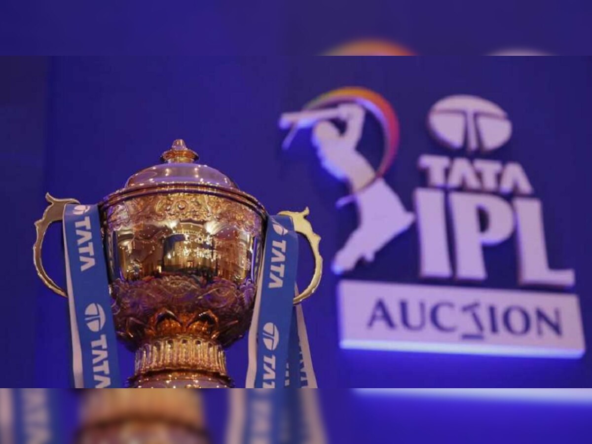 Ipl Mini Auction 2022 : आयपीएल मिनी ऑक्शनसाठी 405 खेळाडूंची यादी जाहीर, कोण ठरणार भाग्यवान title=