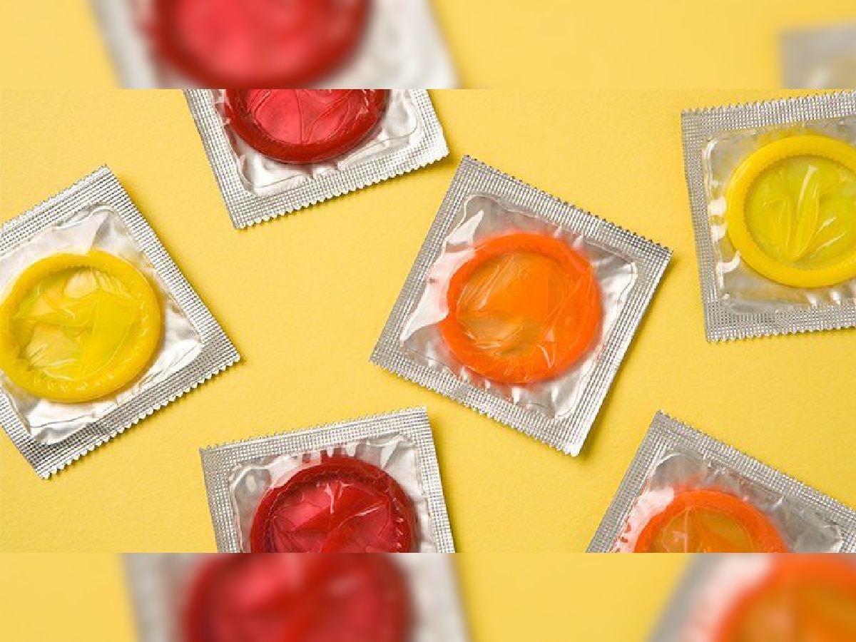Sexual Health : Sex दरम्यान Condom फाटला तर.... या कारणांमुळे येऊ शकता अडचणीत title=