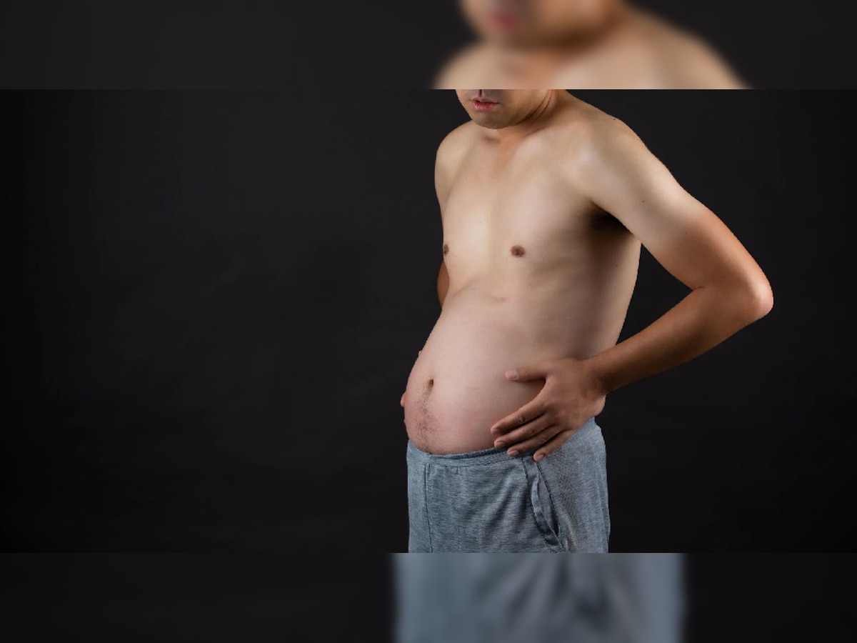 Belly Fat : पोट सुटलेल्या पुरुषांच्या मनात येतात 'हे' प्रश्न हमखास येतात, पाहा! title=