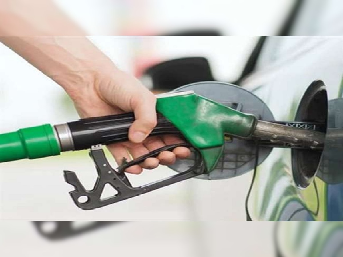 Petrol-Diesel Price : पेट्रोल-डिझेल दराबाबत मोठी अपडेट, 'या' जिल्ह्यात ग्राहकांना झटका?  title=
