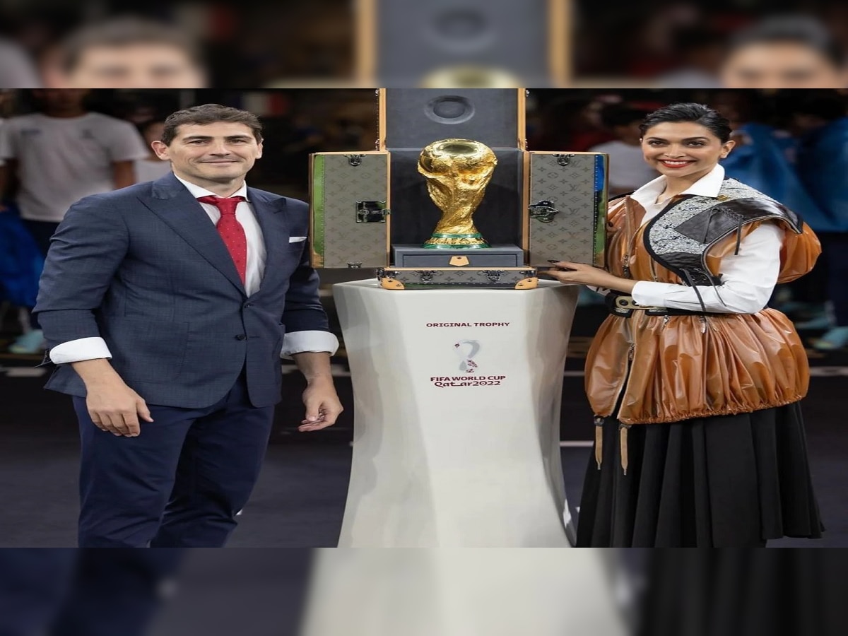 FIFA World Cup ट्रॉफी लॉन्चसोबत Deepika Padukone नं रचला इतिहास! title=