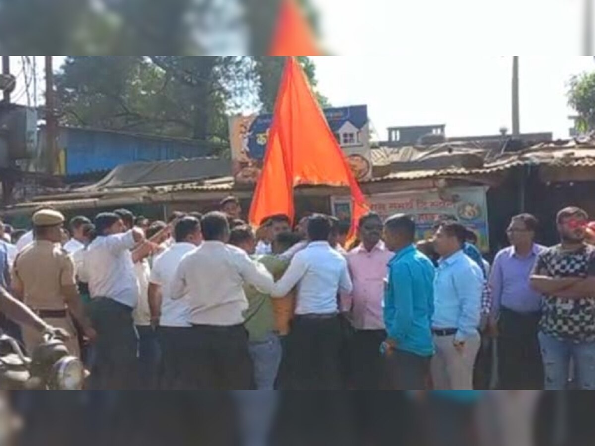 Ratnagiri Gram Panchayat Election  : रत्नागिरी जिल्ह्यात ठाकरे गटाचे वर्चस्व, पालकमंत्री उदय सामंत यांना धक्का title=