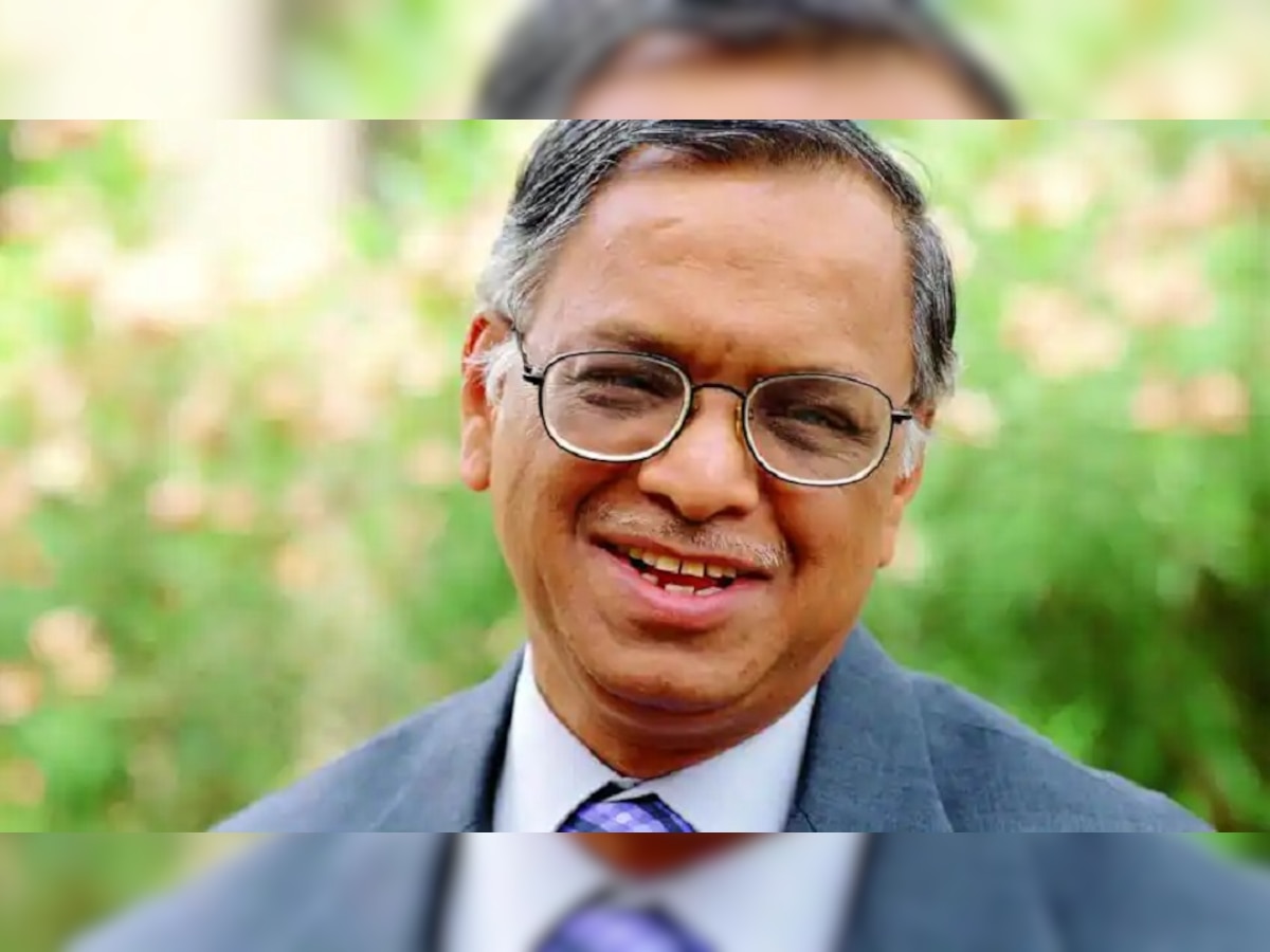 Narayana Murthy: इन्फोसिसचे संस्थापक सकाळी 6.20 लाच का जायचे ऑफिसात? यामागे आहे रंजक कारण... title=