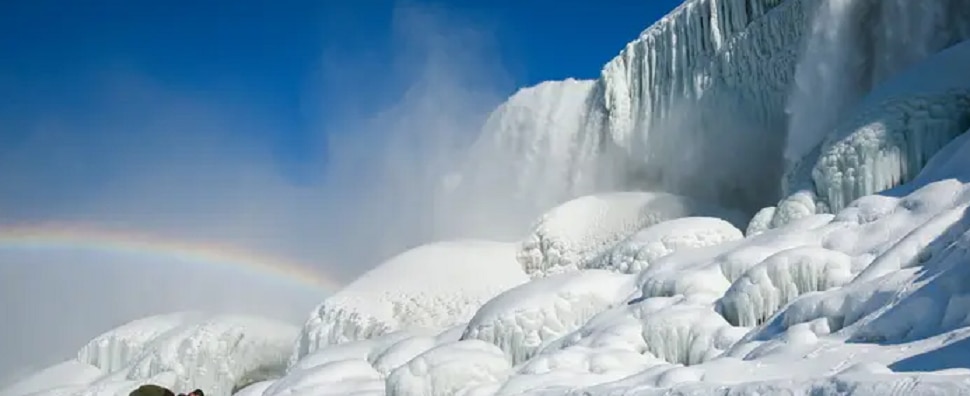 Niagara Falls Frozen Bomb cyclone Snow storm continue in America see viral photos gives you goosebumps